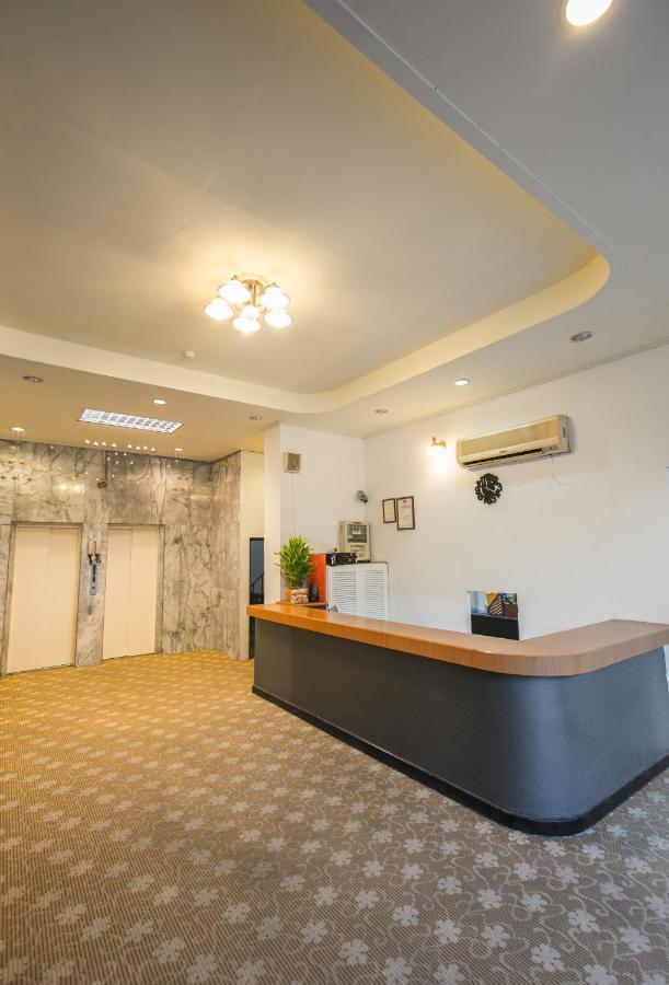 Taichung Hall Aparthotel Eksteriør bilde